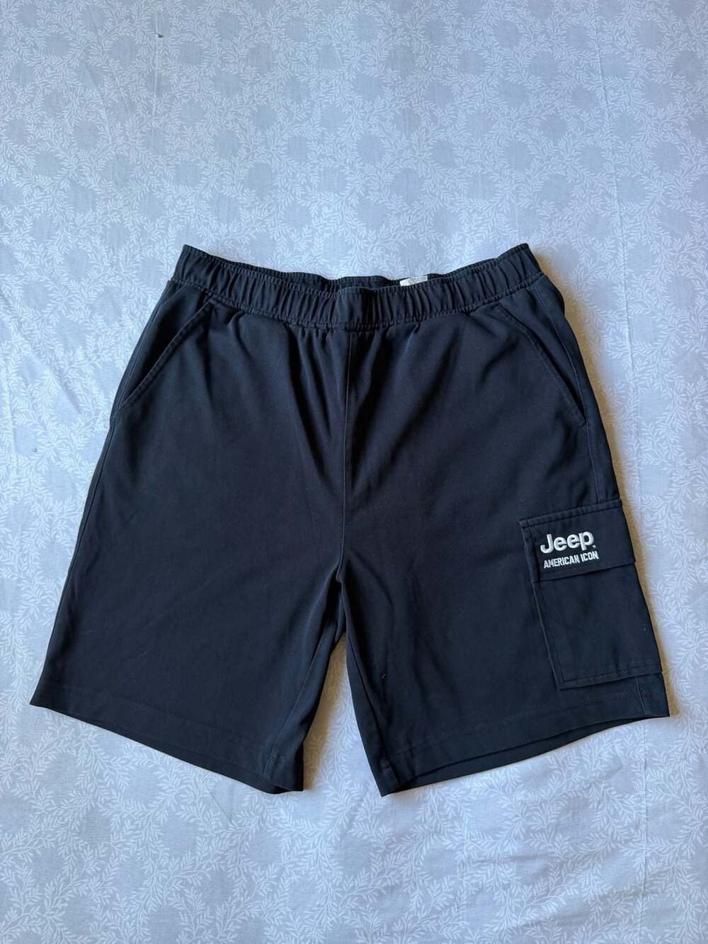 Jeep American Icon Black Cargo Shorts with Pockets and Drawstring Waist
